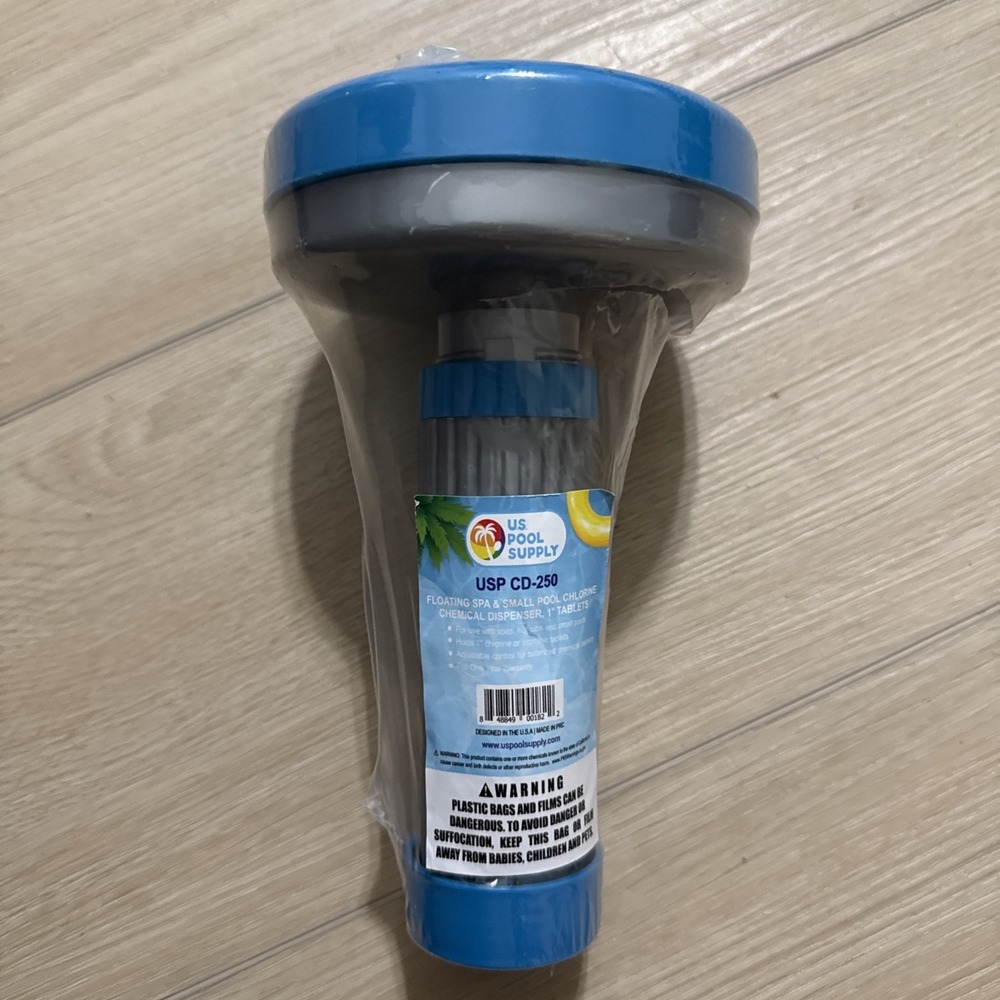 Floating Spa, Hot Tub & Small Pool Chlorine Chemical Dispenser USP CD-250‎